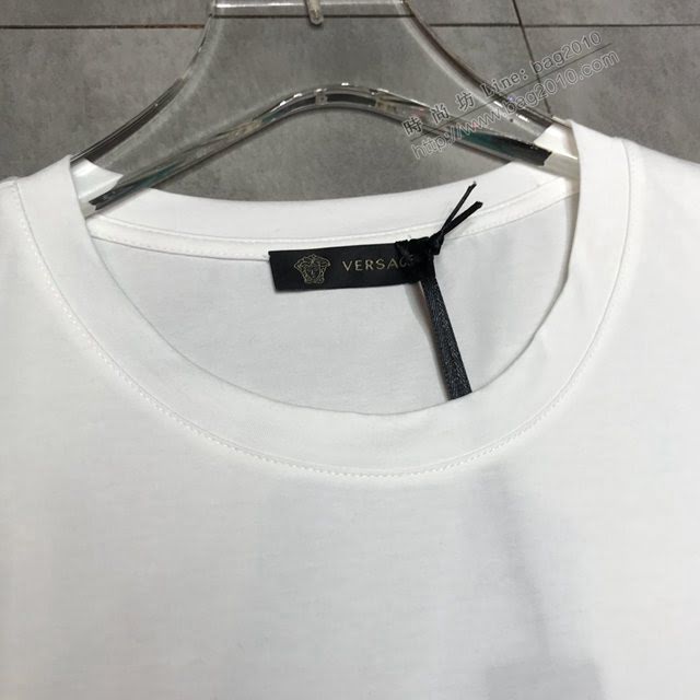 Versace男短袖 範思哲2020新款男裝 超閃重工燙鑽男T恤  tzy2485